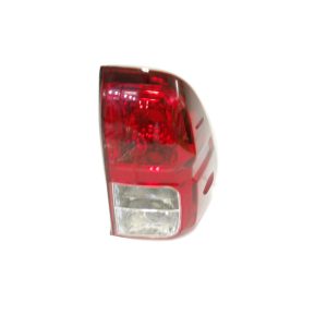 Toyota Hilux YN160 tail light right side 2016 – 2018